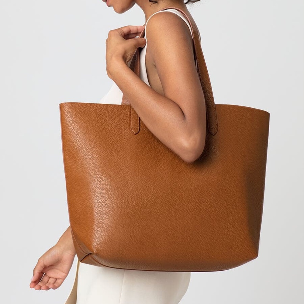Cuyana Large Leather Tote in Cognac Tan